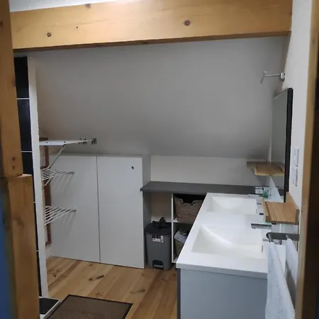 Charmant Duplex Au Calme Hébergement de vacances Courtenay (Isere)